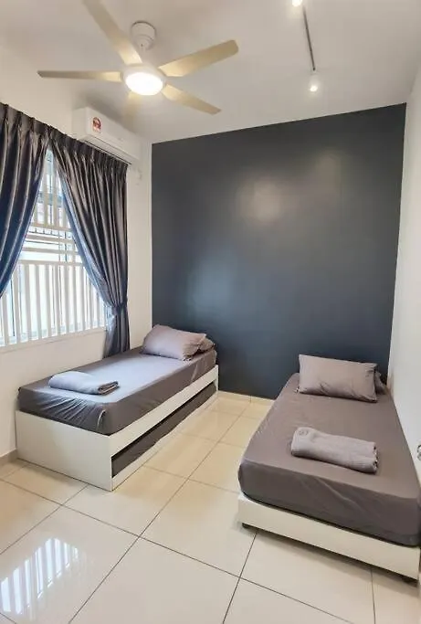 Cozy Landed House At Taman Daya And Mount Austin 8 To10 Pax Villa Johor Bahru
